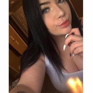 Meet your Posher, Hailey